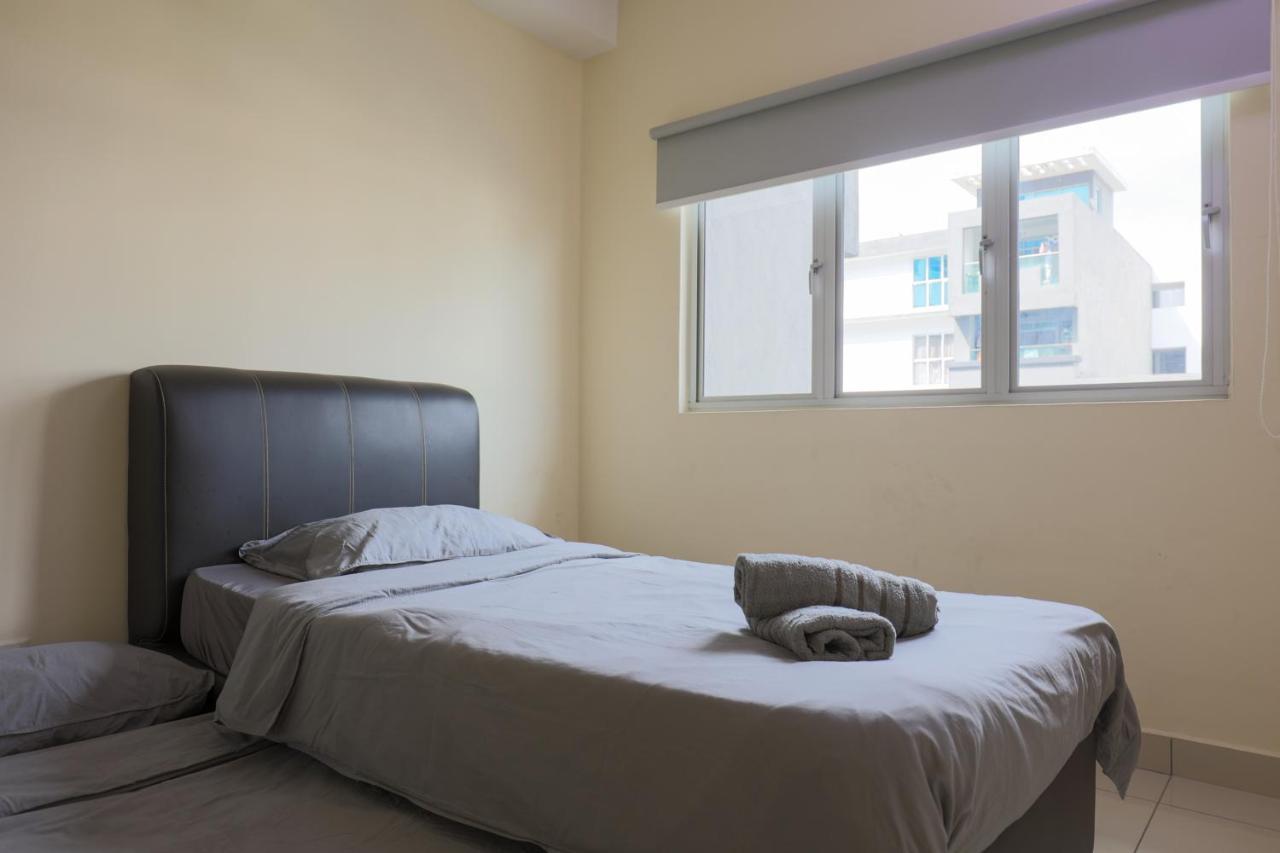 Cozy 2 Bedroom W Pool - 6 Pax - 까장 외부 사진